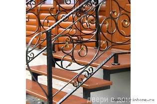 Кованые перила черные для улицы КП-0159