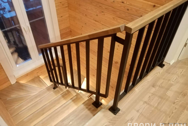 Сварные перила уличные белого цвета СП-1050
