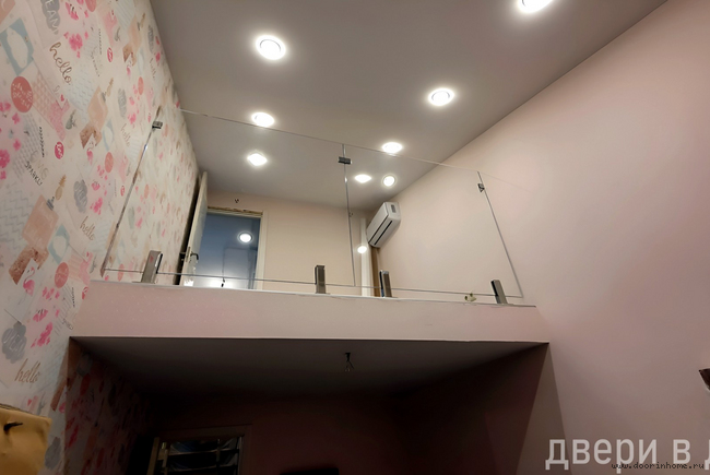 Стеклянные ограждения для лестниц ПС-017