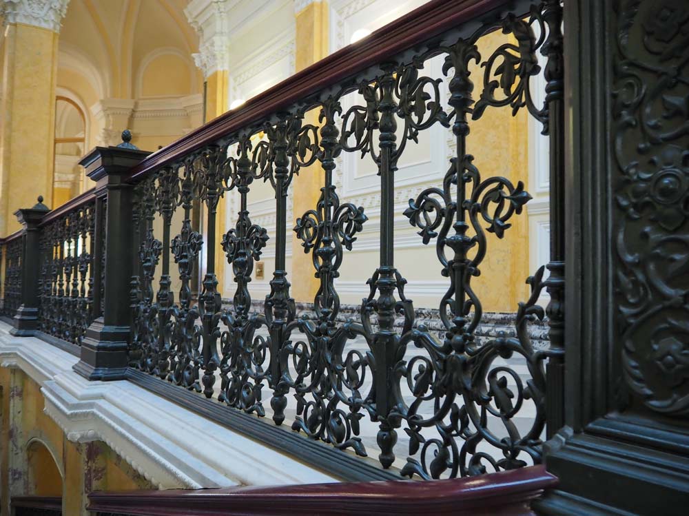 Кованые перила барокко